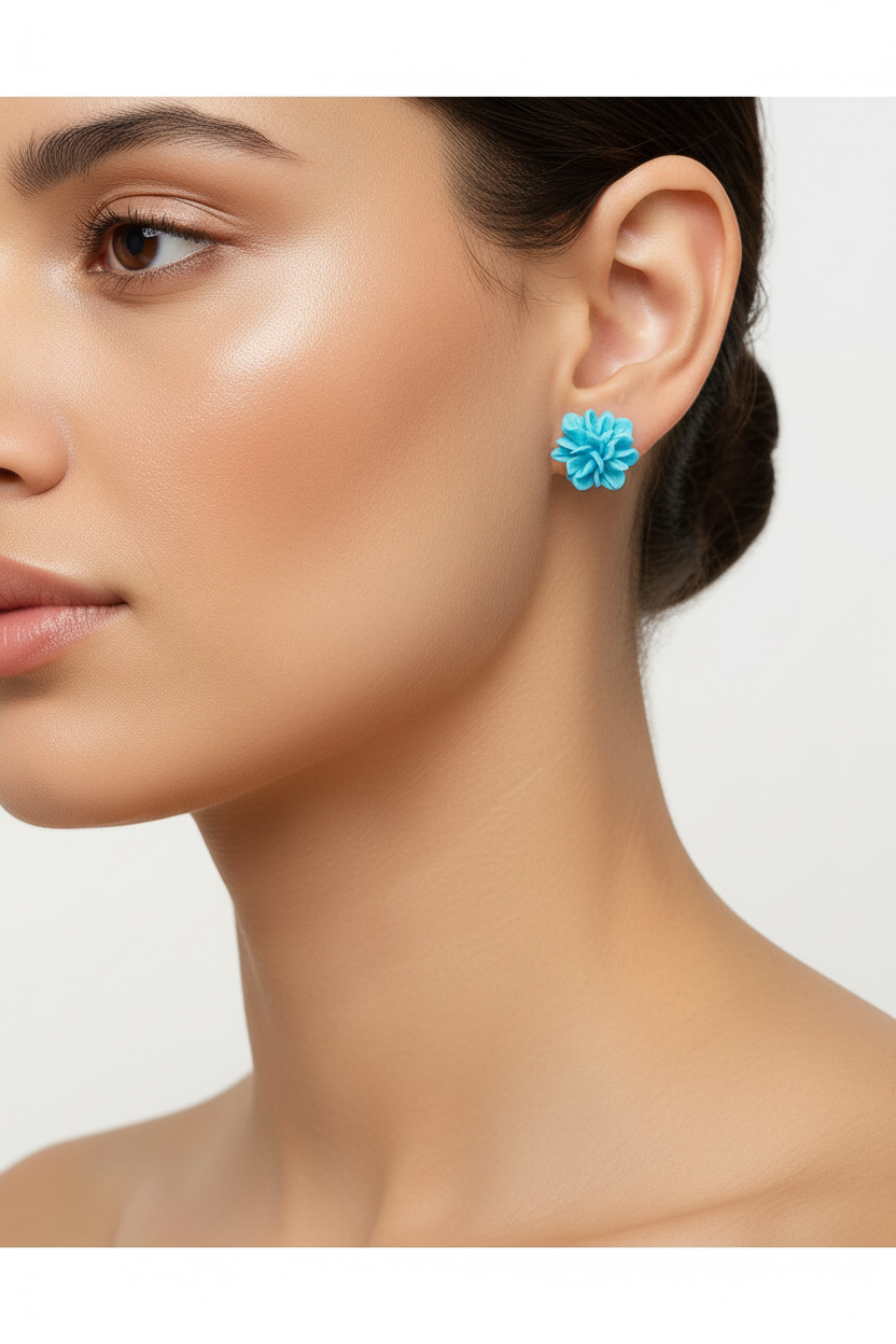 How to Layer Necklaces Like a Pro