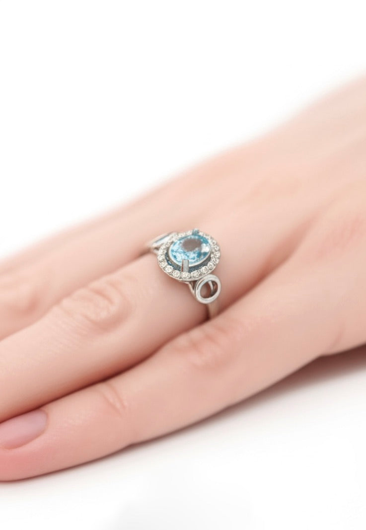Aquamarine Sterling Silver Solitaire Ring