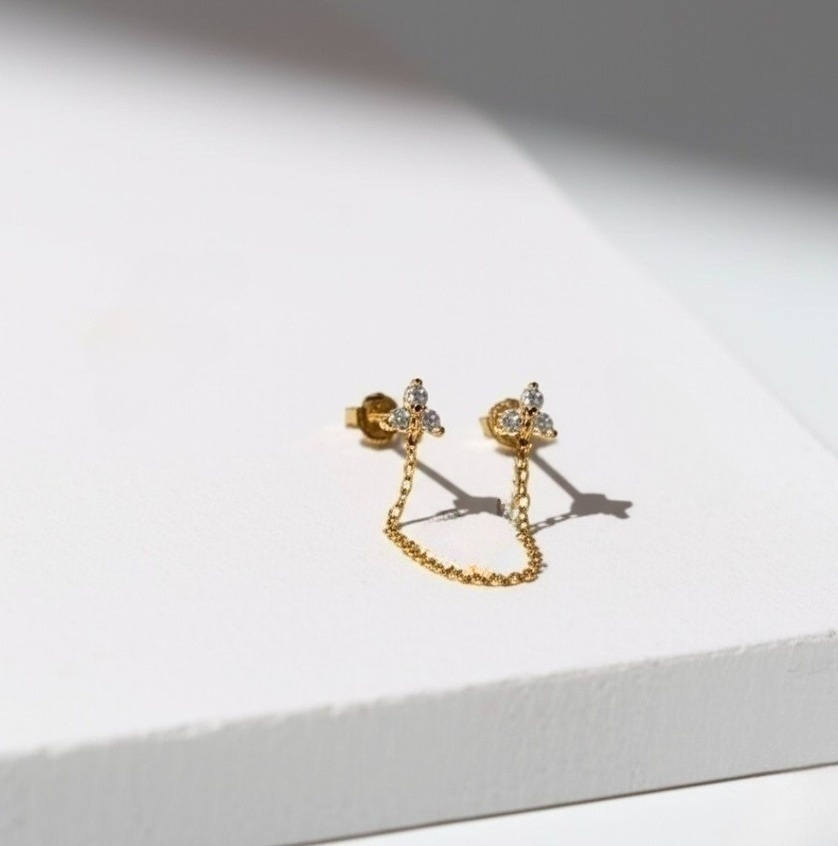 Little Daisy Chain Sterling Silver Earring