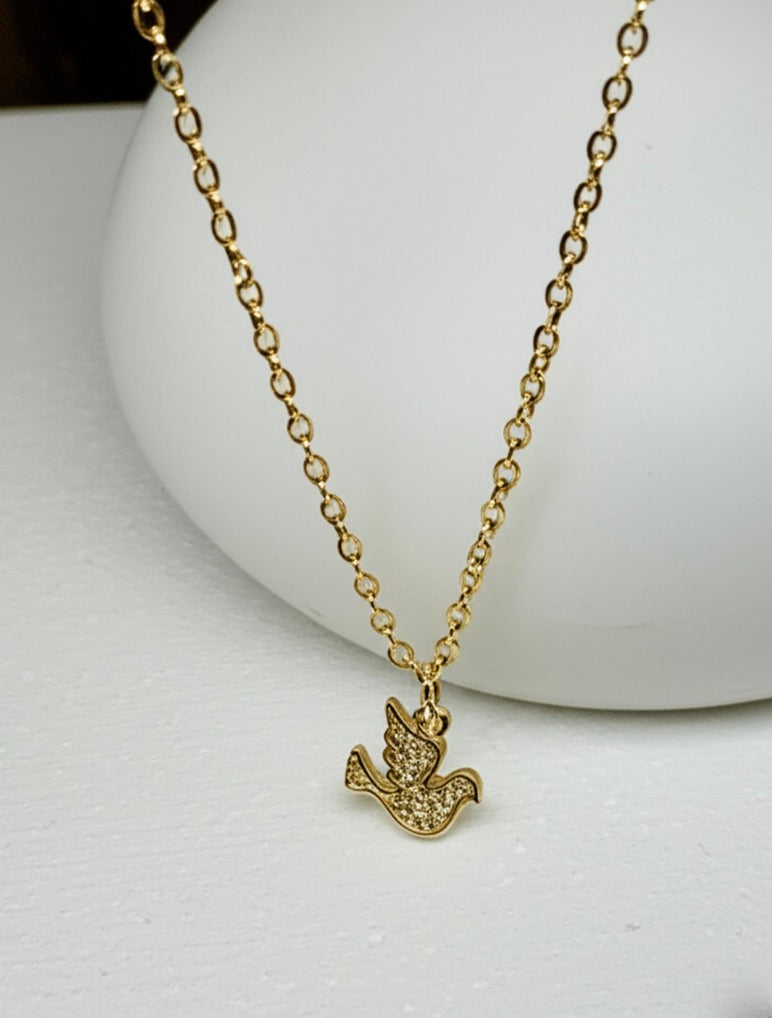 Gentle Bird Cubic Zirconia Pendant Necklace