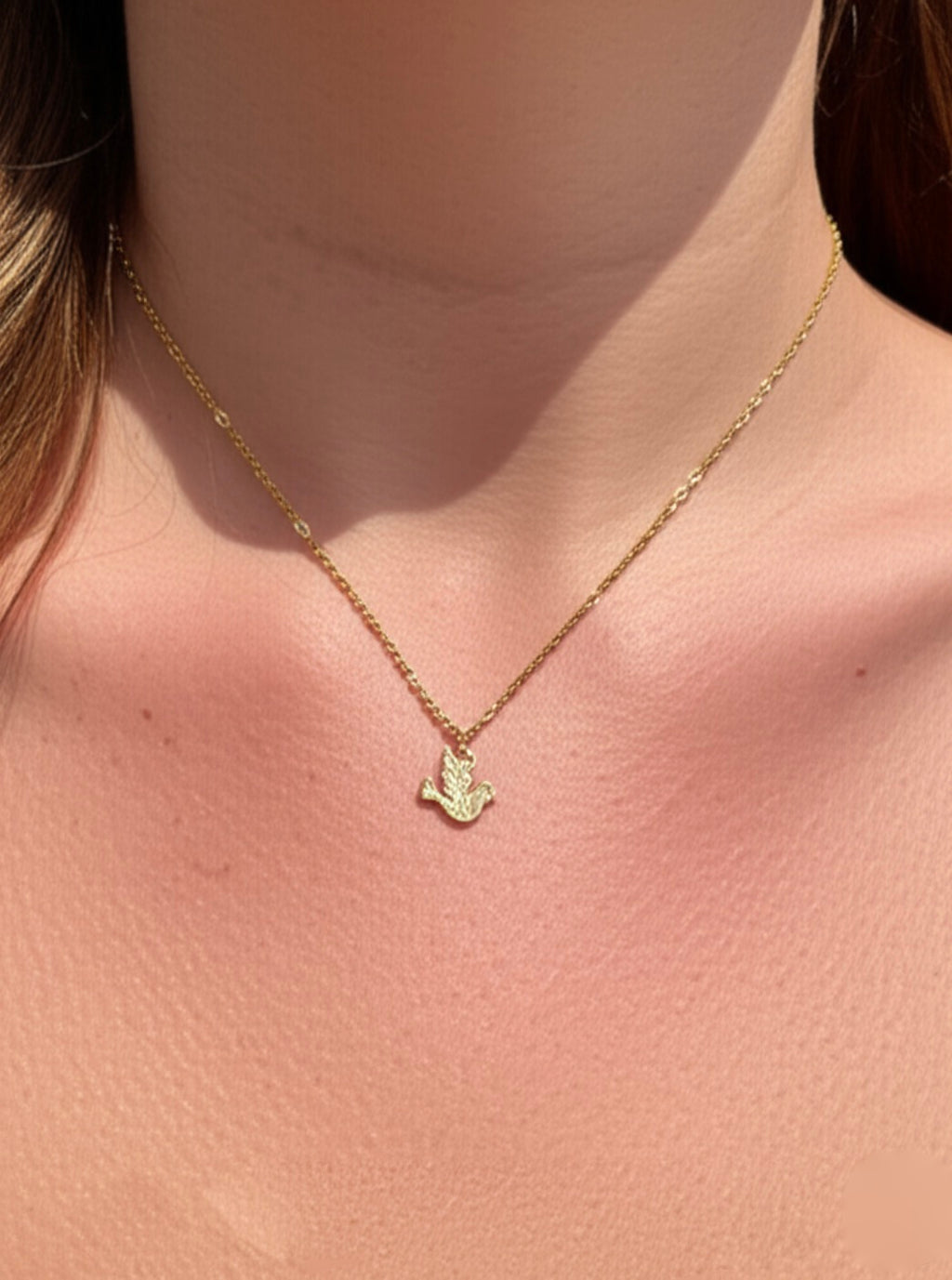 Gentle Bird Cubic Zirconia Pendant Necklace