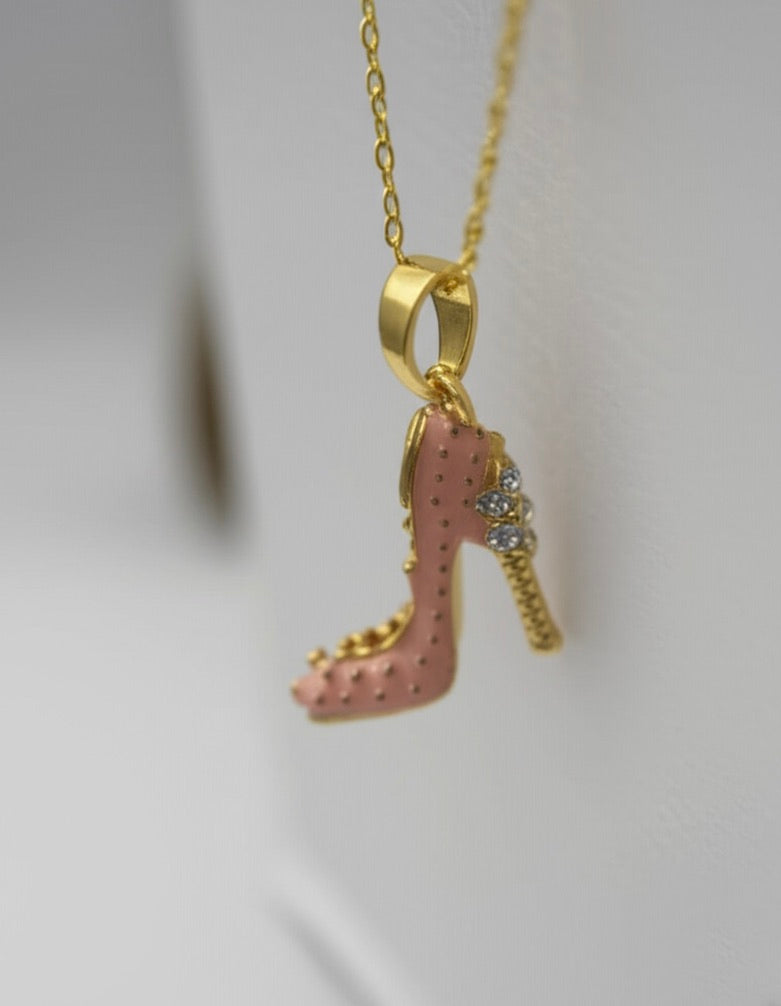 Dainty Shoe Pendant in Pink