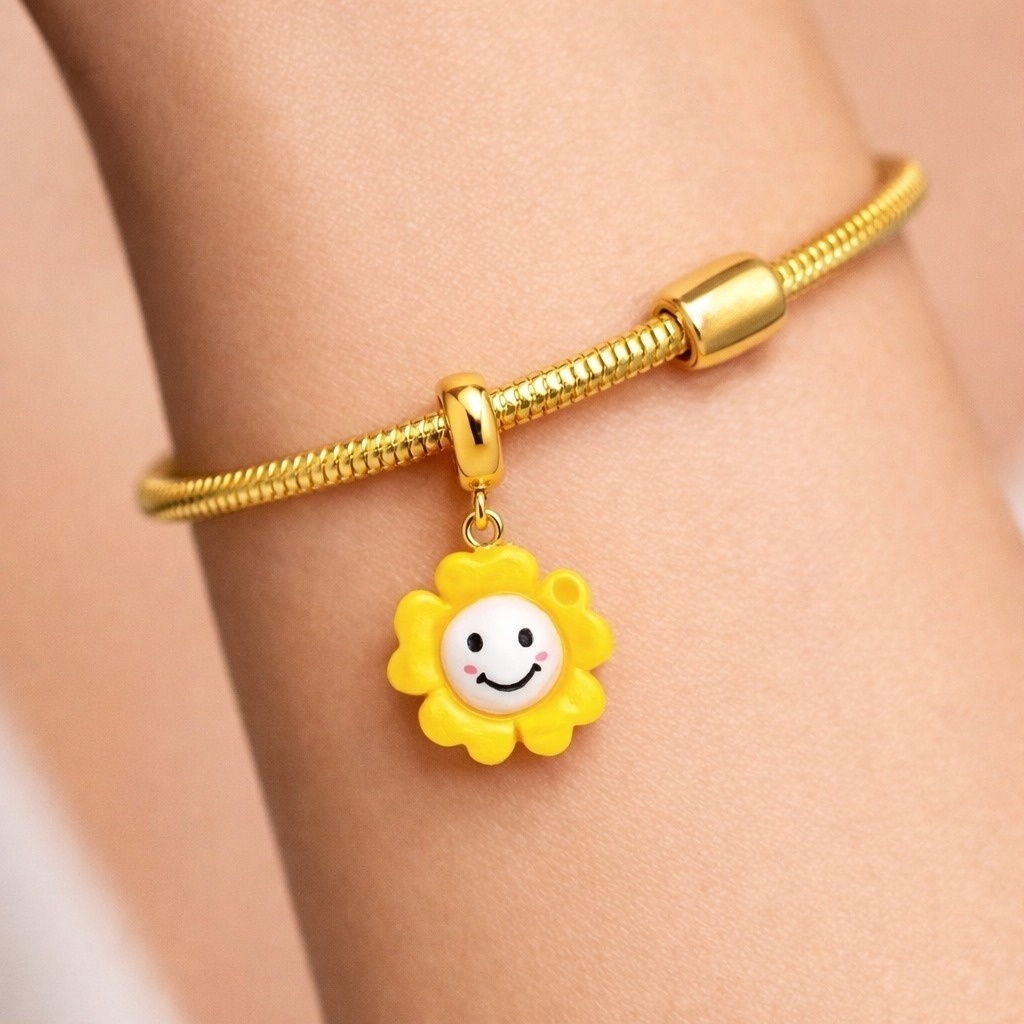 Smiley Flower Bracelet Charm in Yellow