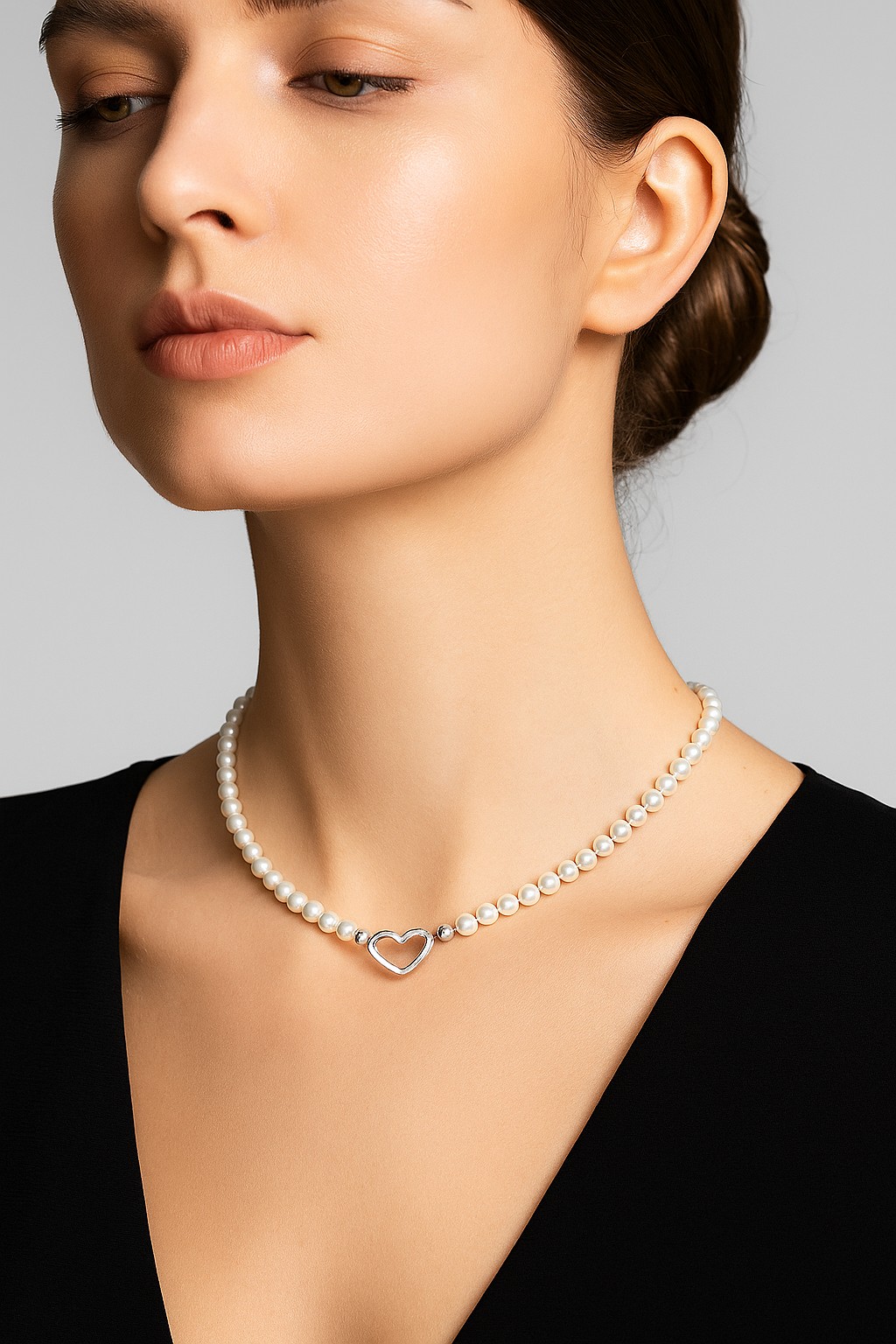 Seashell  Sterling Silver Heart Clasp Necklace