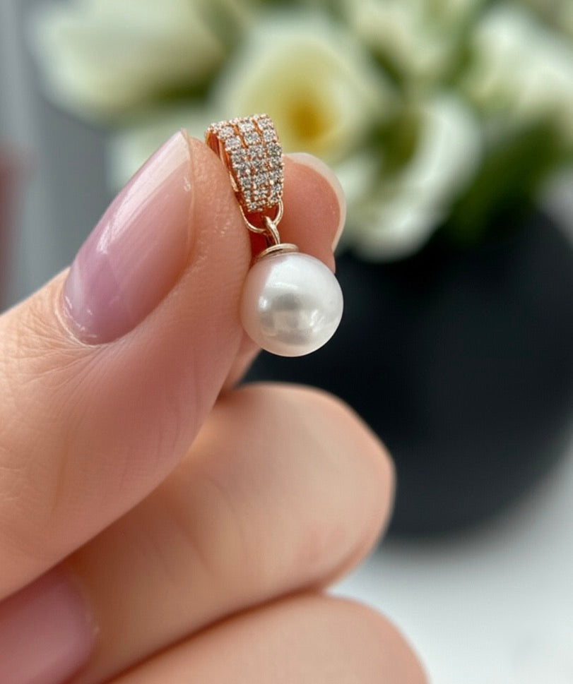 Freshwater Pearl Cubic Zirconia Rose Gold Necklace