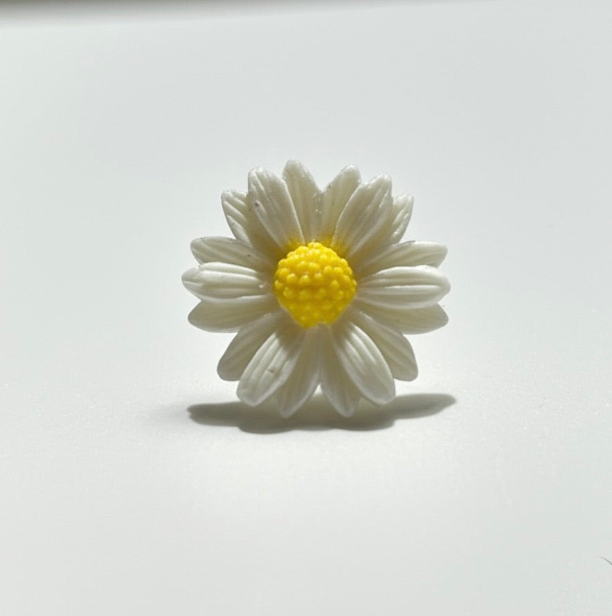 Large Marguerite Flower Stud Earrings