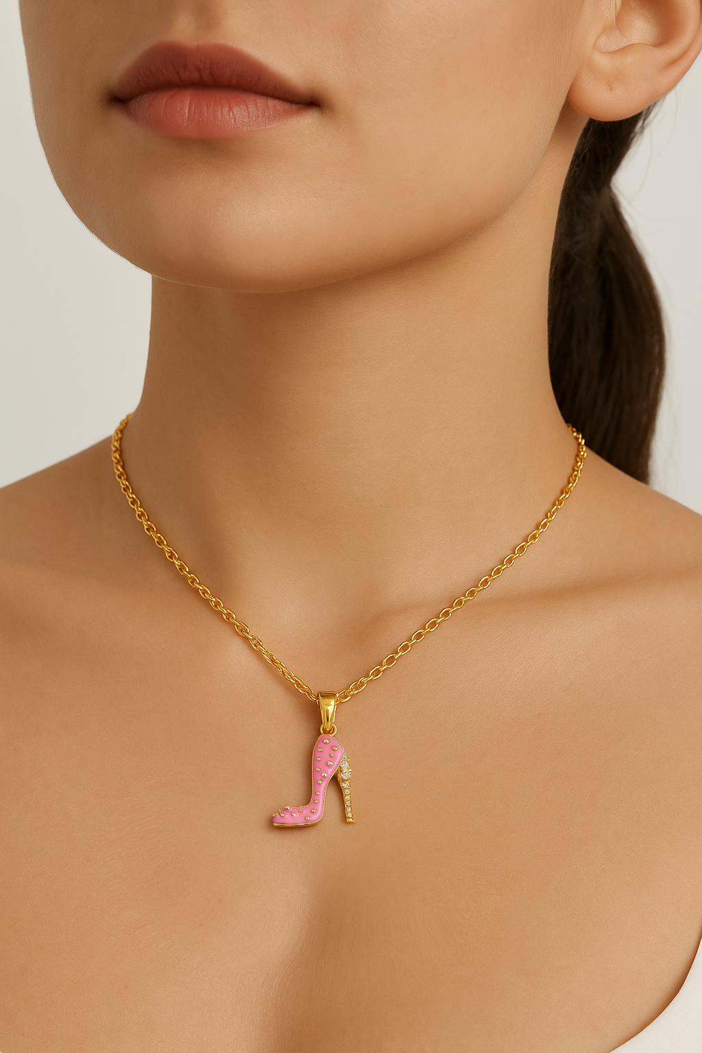 Dainty Shoe Pendant in Pink