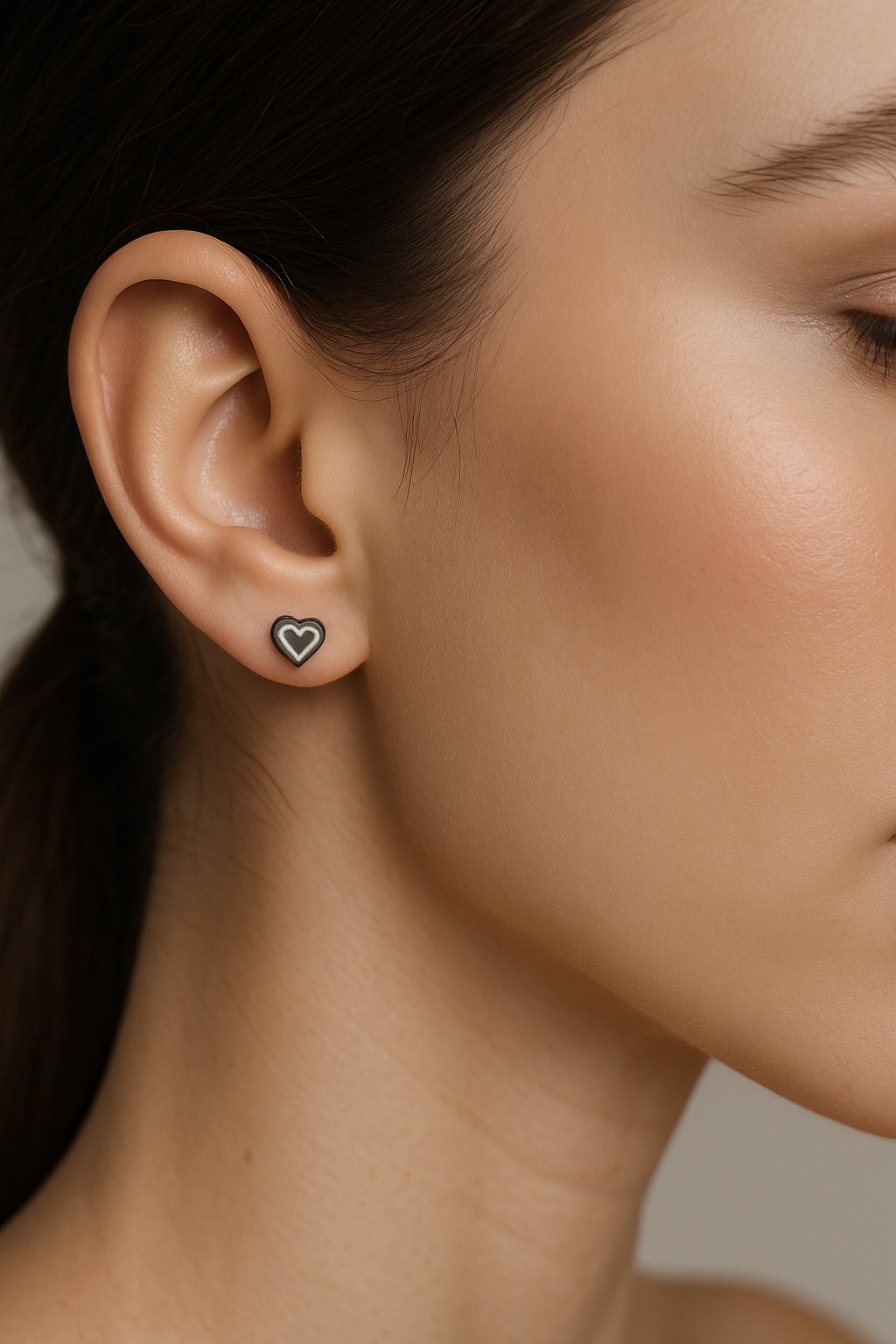 Radian Black Hearts Stud Earrings