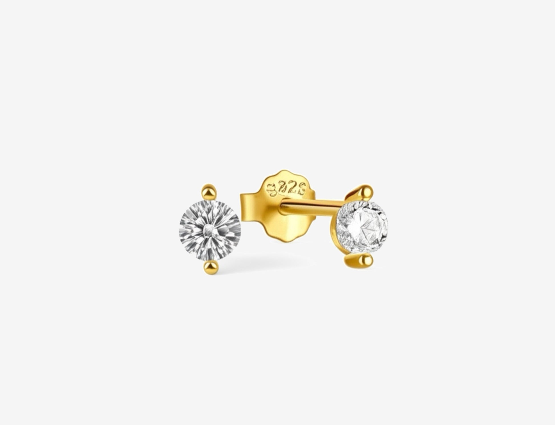Two Prongs Cubic Zirconia Stud Earrings