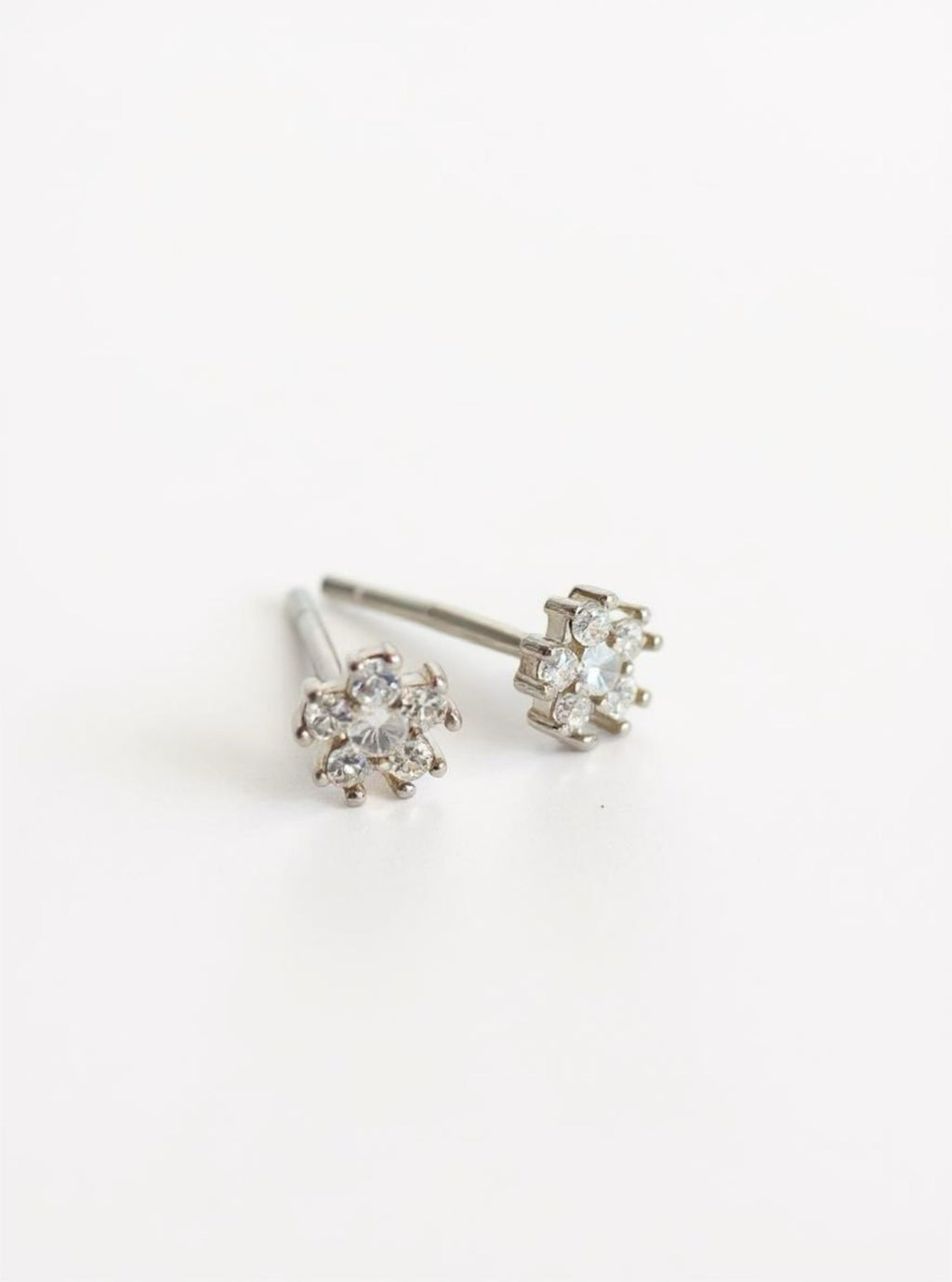Gentle Circle Cubic Zirconia  Sterling Silver Stud Earrings