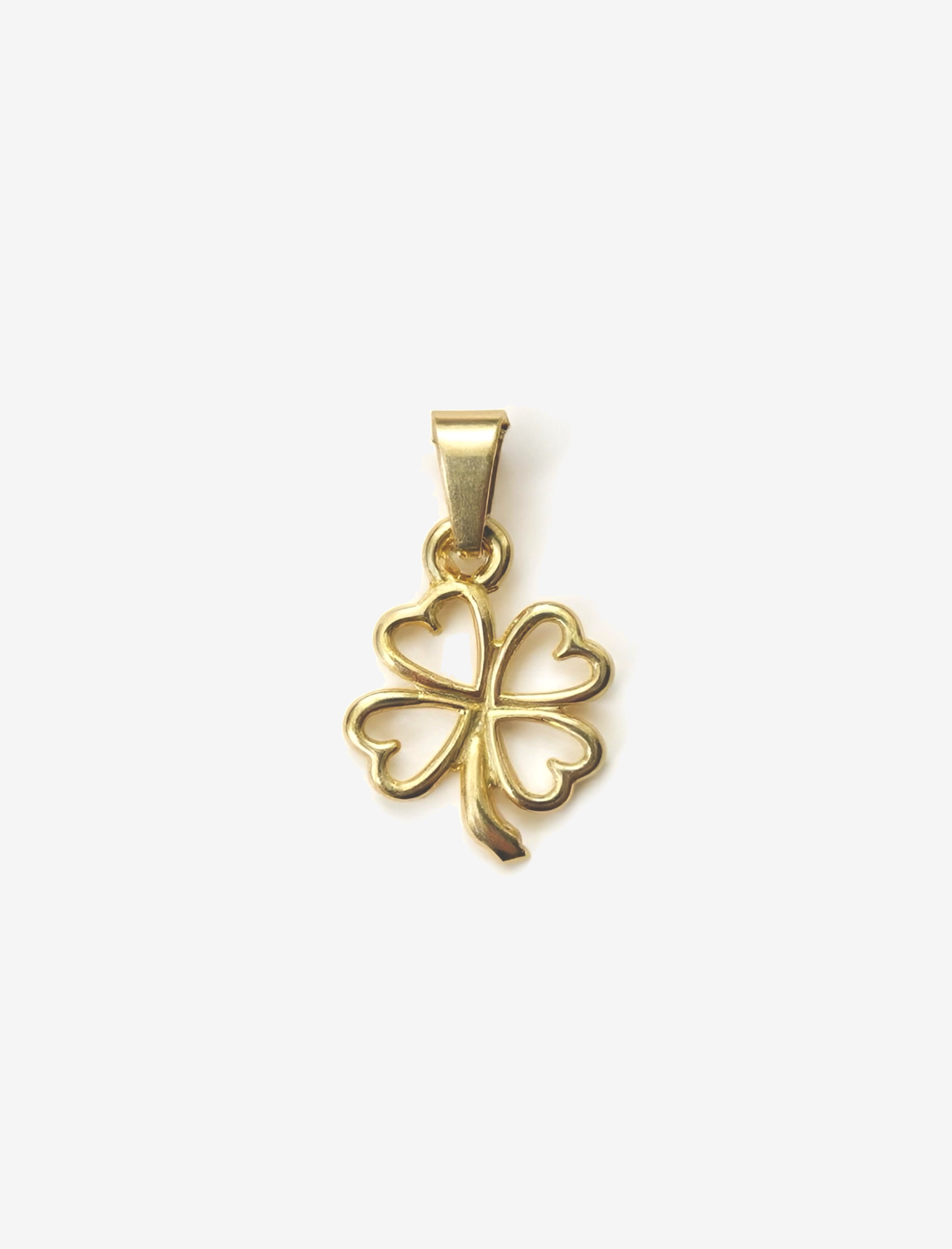 Hollow Clover Pendant in Gold