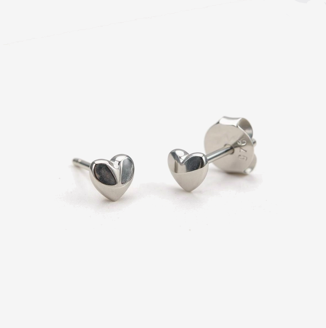 Simple Heart Sterling Silver Stud Earrings- Medium