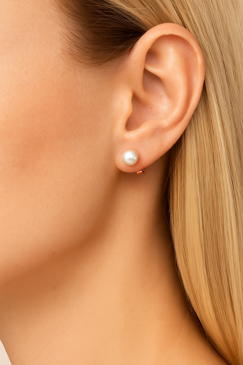 Shell Pearl Rose Gold Sterling Silver Stud Earrings