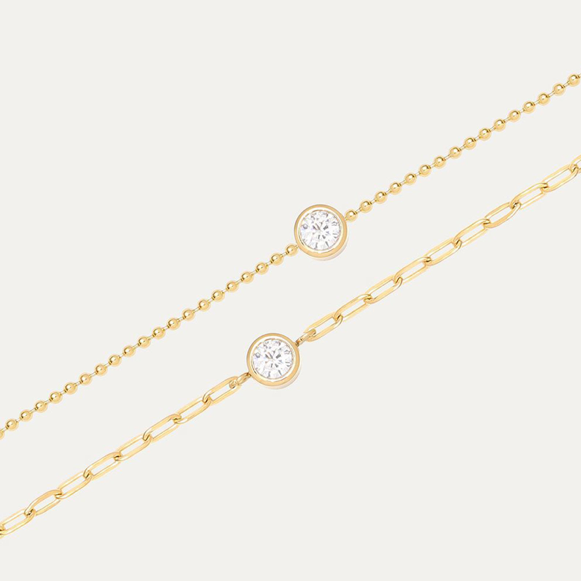 Paperclip Chain Bracelet with Central Solitaire Stone