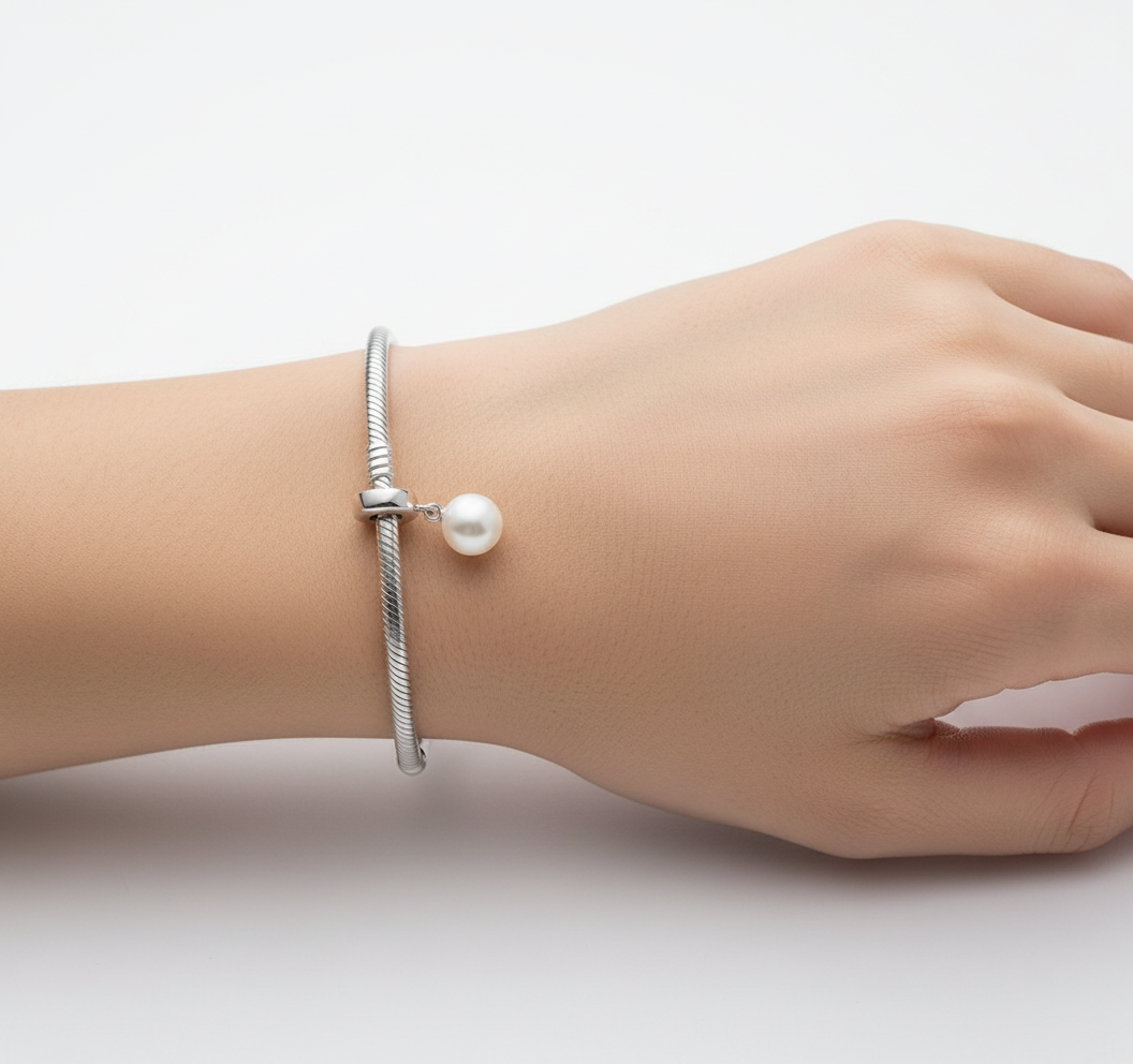 Seashell Pearl Bracelet Charm in Stainless Steel