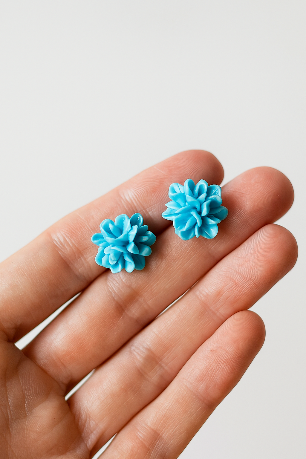 Bright Sea Blue Flower Earrings