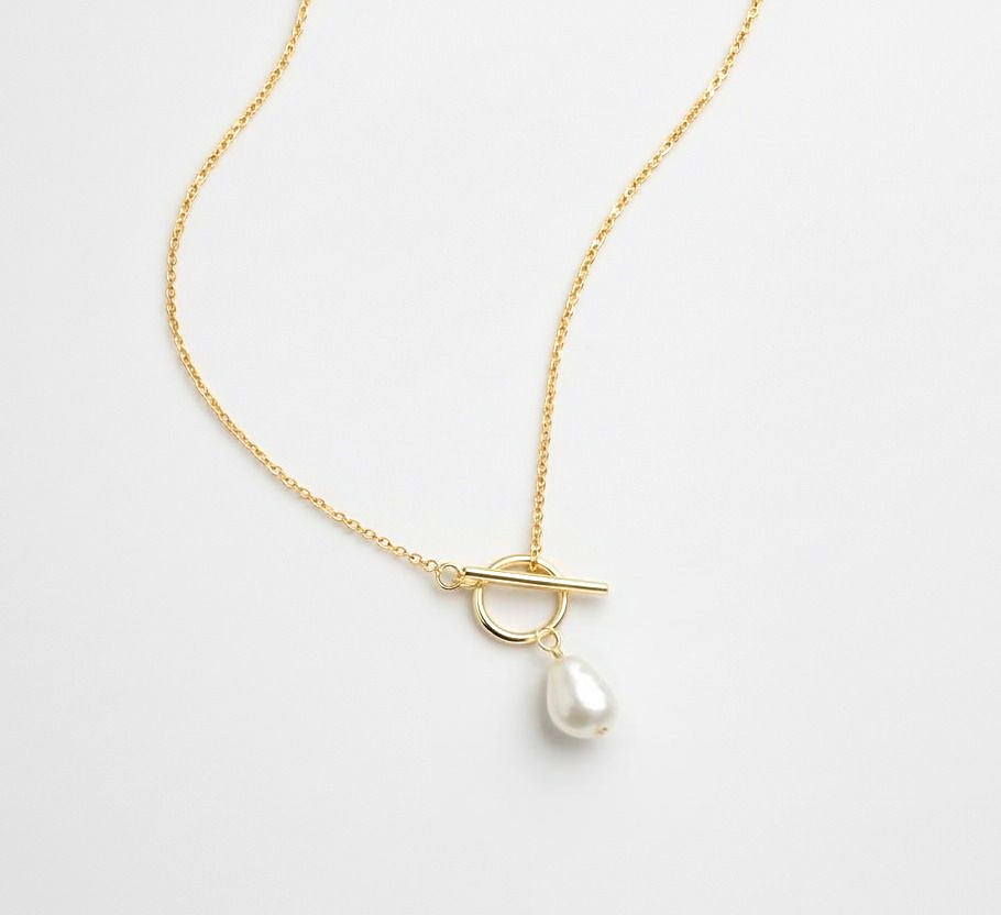 Baroque Pearl Necklace with Toggle Clasp