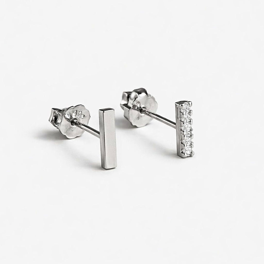 Small Bar Cubic Zirconia Stud Earring