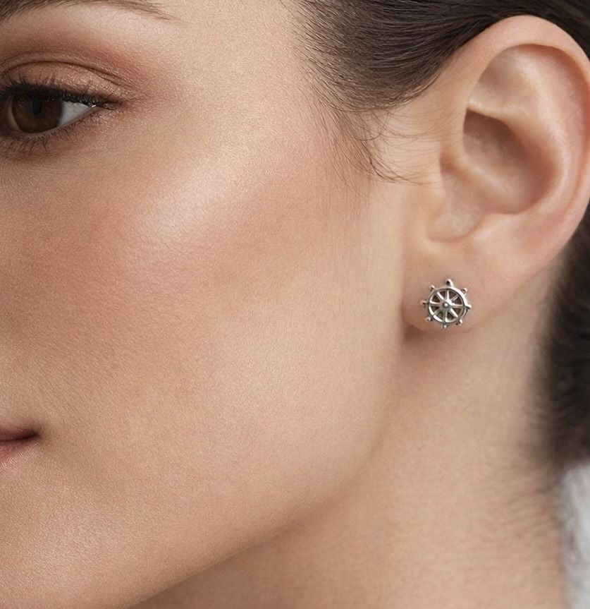 Ship Wheel Silver Single Stud Earring