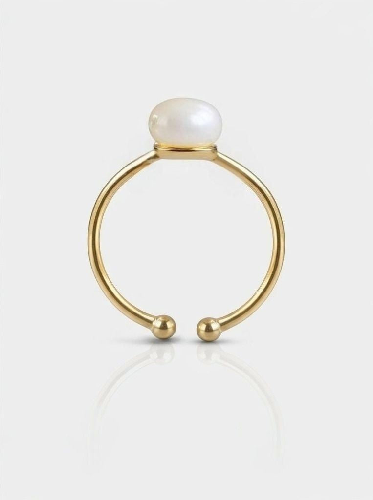 Small Band Baroque Pearl Ring