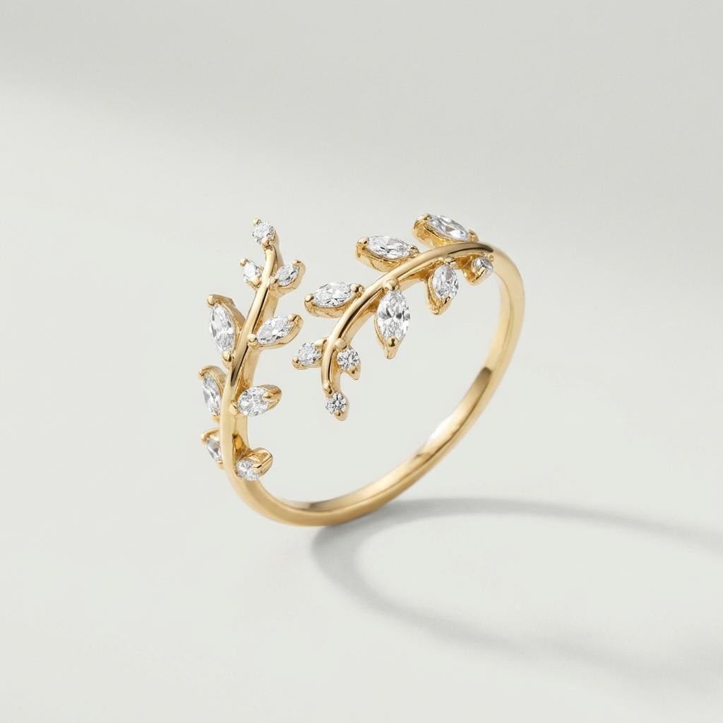 Delicate Vine Leaves Golden Ring