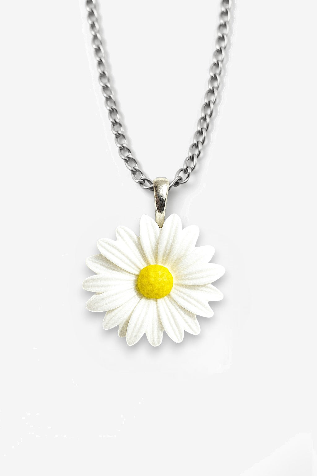 White Marguerite Flower Pendant Necklace