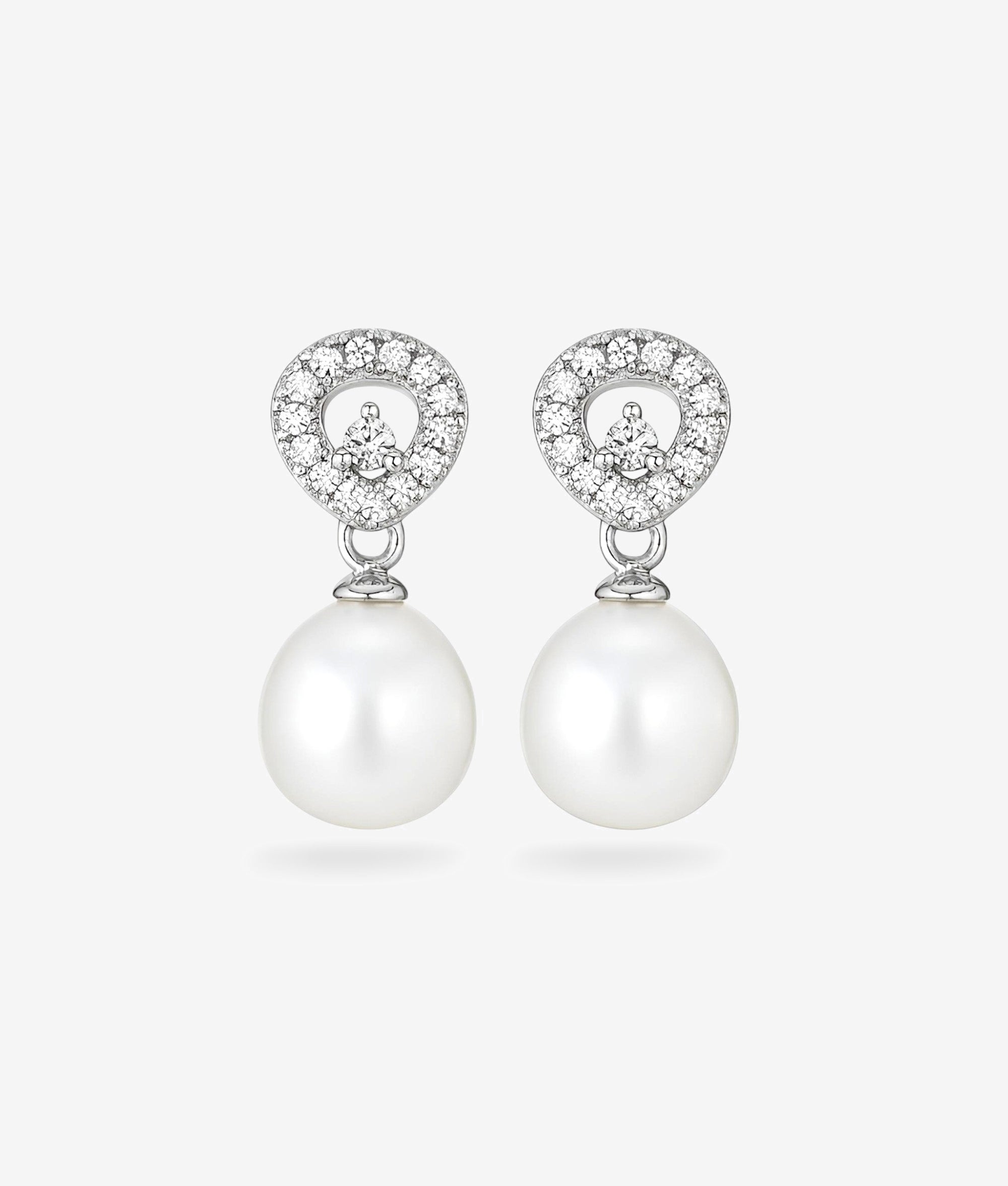 Gentle Freshwater Peal Silver Drop Earrings